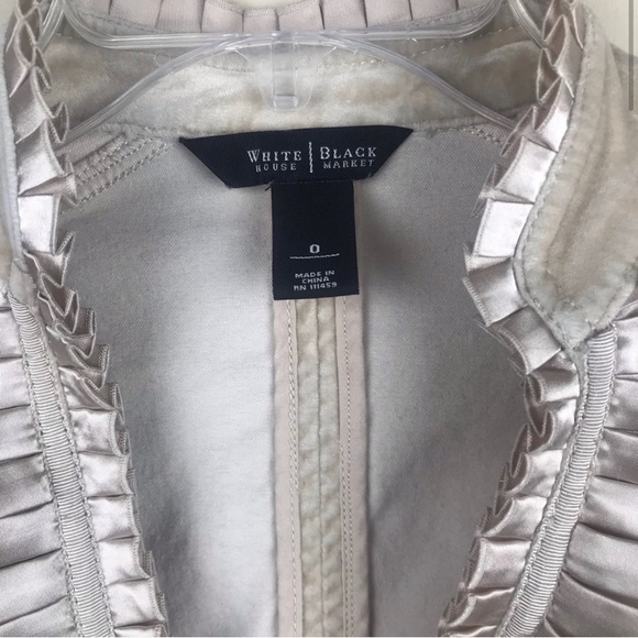 White House Black Market Cream Velvet Blazer - Picture 4 of 13